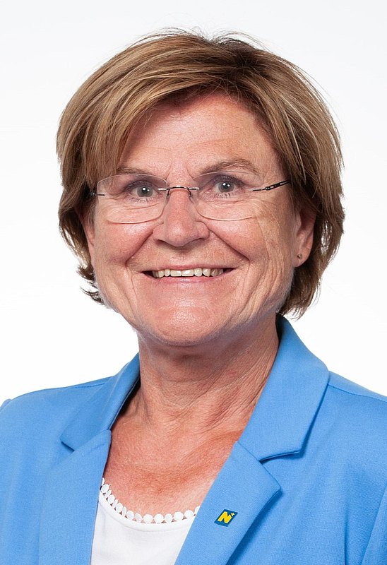 Helga Rosenmayer